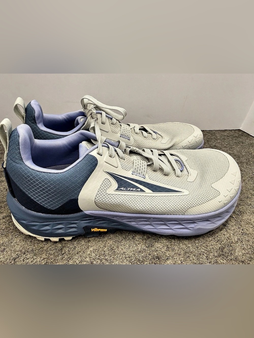 Altra Timp 5 Trail Running Shoes in Cream & Blue~ 9.5